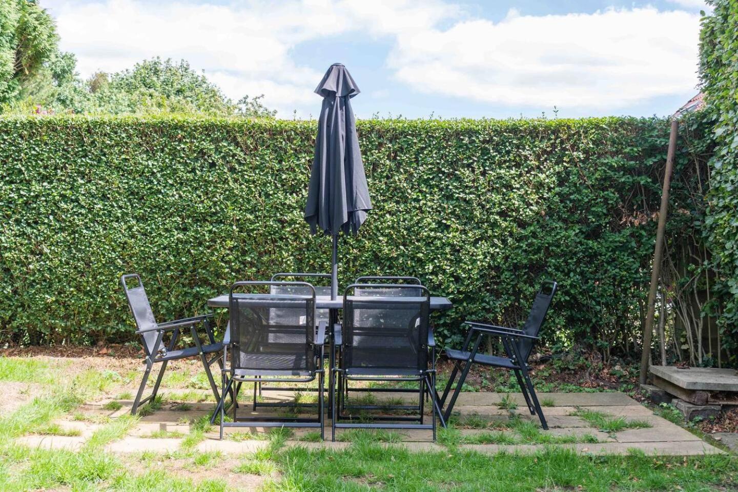 3 Bedroom Bungalow Close To Peak District With Garden Sheffield Exterior photo